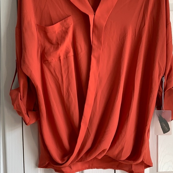 NWT! Work Top - Picture 7 of 7